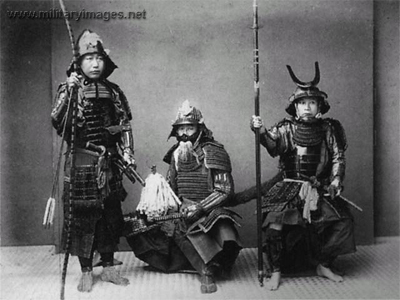 http://savemybrain.net/medias/samourais1870.jpg